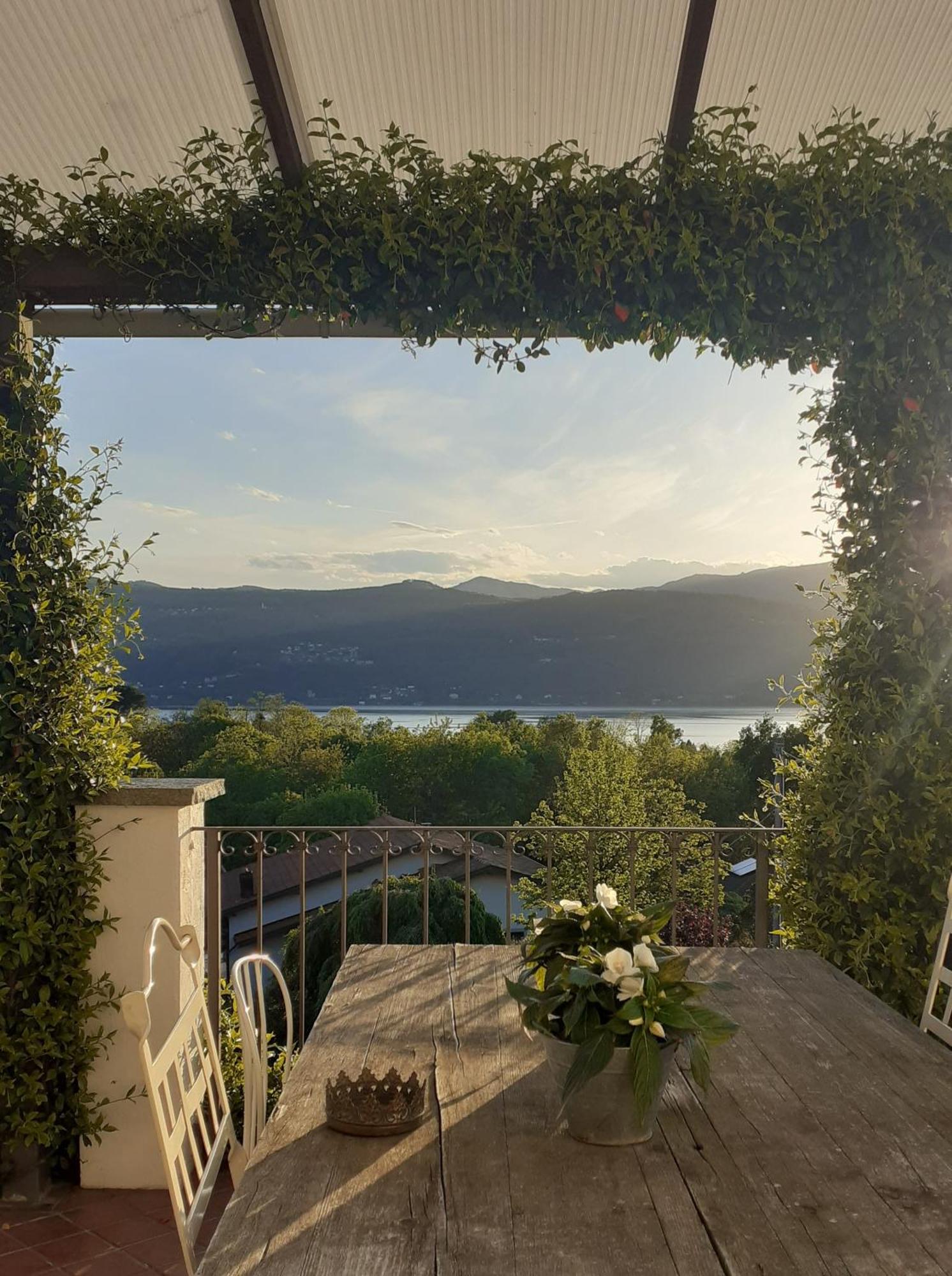 B&B La Civetta Reno Di Leggiuno Zewnętrze zdjęcie